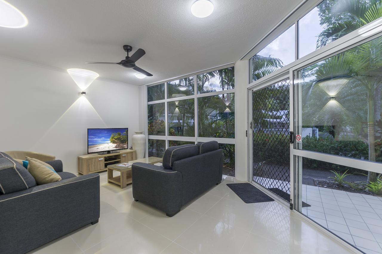 Tropical Nites Holiday Townhouses Порт-Дуглас Екстер'єр фото